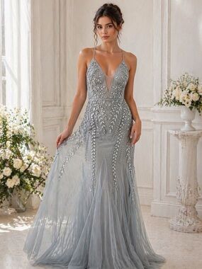 Adrianna Papell Silver Sequin Embellished Tulle Gown Size 6